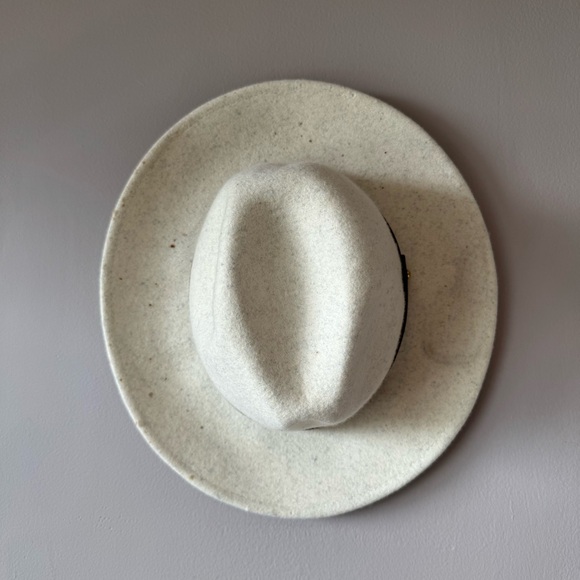 Free People Women’s Wythe Leather‎ Band Felt Fedora Hat One Side
